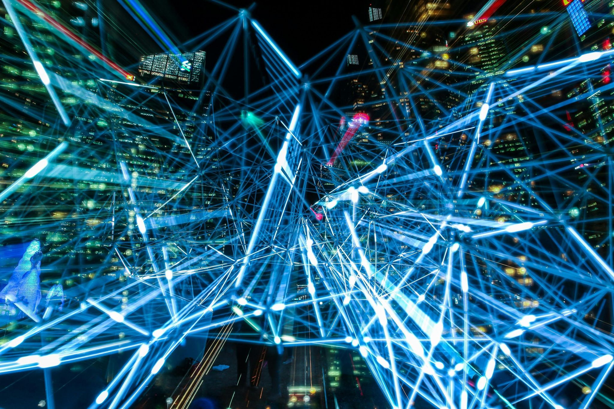 Leuchtendes Netzwerk aus Lichtlinien – Tagungen und Kongresse